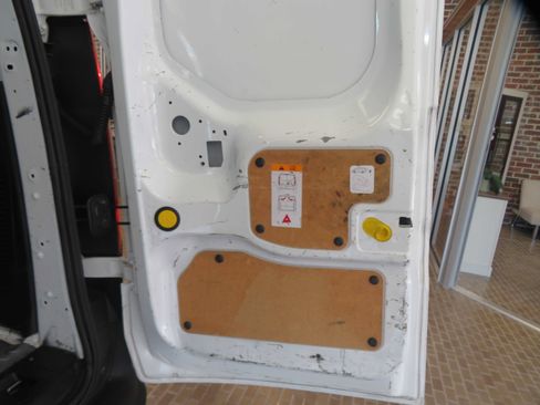 Used 2019 Ford Transit Connect XL FWD image 28