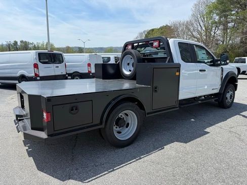 New 2026 Ford F550 4x4 Supercab Super Duty image 2