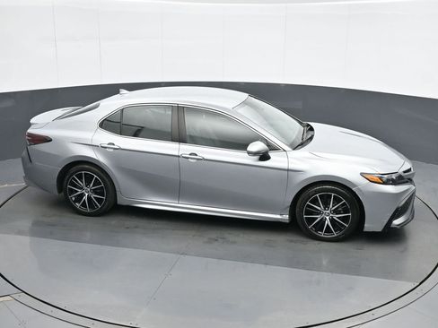 Used 2023 Toyota Camry SE FWD image 23