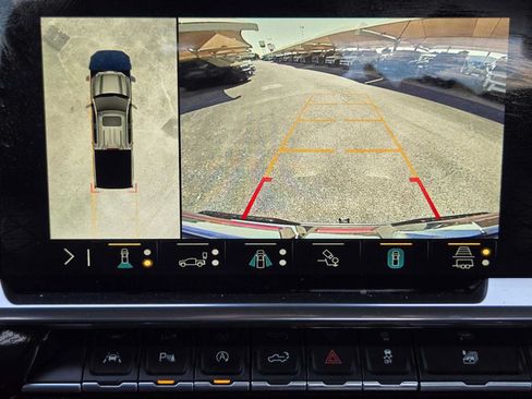 Certified 2023 GMC Sierra 1500 SLT RWD image 19