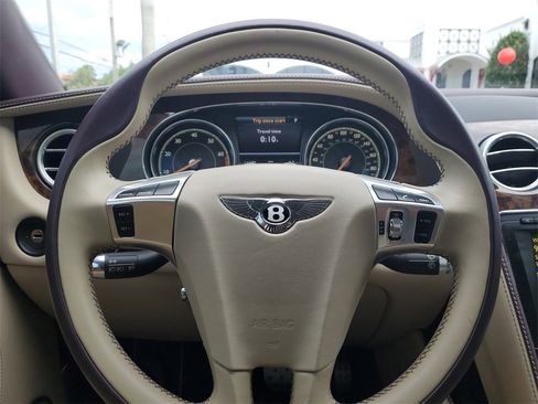 Used 2016 Bentley Continental GT image 25