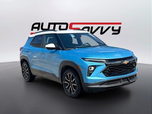 Used 2025 Chevrolet TrailBlazer ACTIV w/ Convenience Package FWD image 1