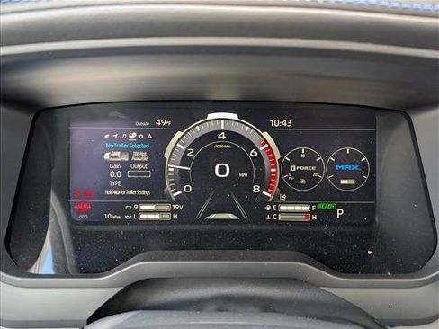 New 2025 Toyota Tundra Platinum image 28