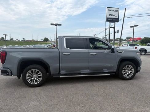 Used 2024 GMC Sierra 1500 Denali w/ Technology Package AWD/4WD image 16