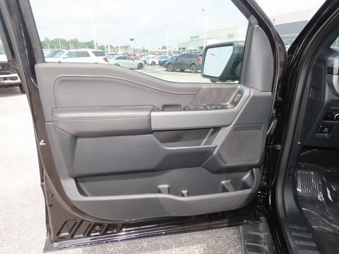 New 2026 Ford F150 XLT w/ Equipment Group 302A MID AWD/4WD image 24