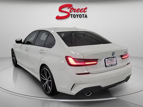 Used 2021 BMW 330i Sedan RWD image 2