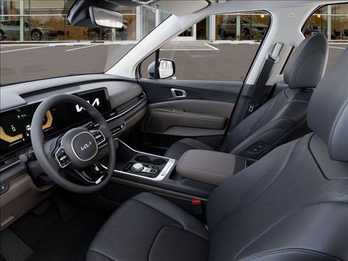 Used 2026 Kia Carnival EX FWD image 17