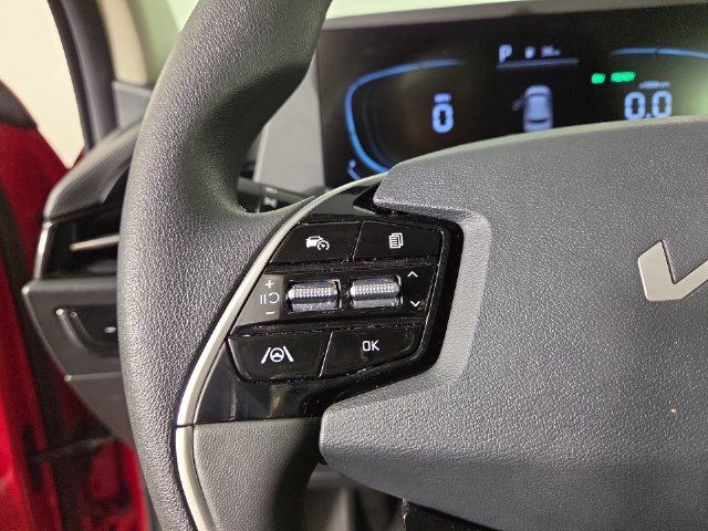 Certified 2025 Kia Niro LX FWD image 21