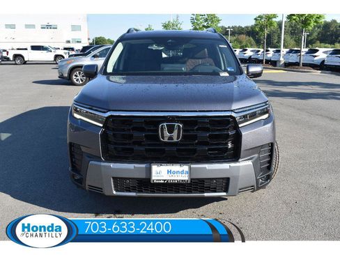 New 2026 Honda Pilot Elite image 2