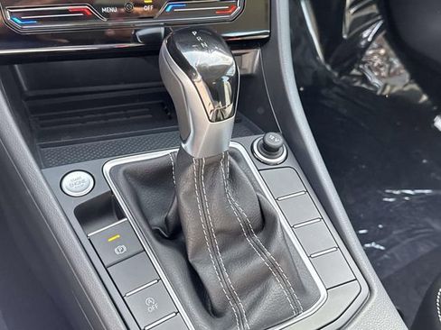 New 2026 Volkswagen Jetta SE image 23