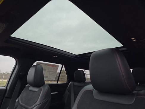 New 2026 Ford Explorer ST image 16