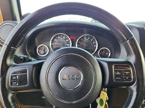 Used 2014 Jeep Wrangler Unlimited Sport w/ Quick Order Package 23S AWD/4WD image 11