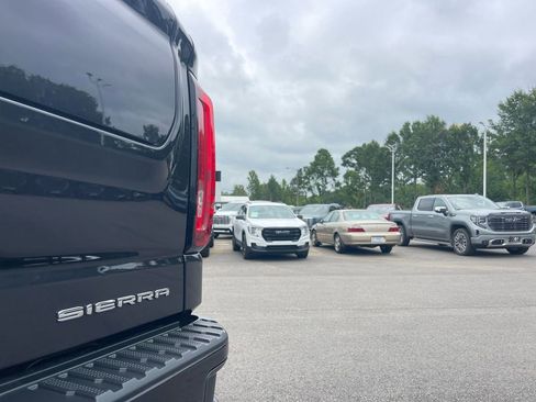 Used 2024 GMC Sierra 1500 Denali w/ Denali Reserve Package image 34