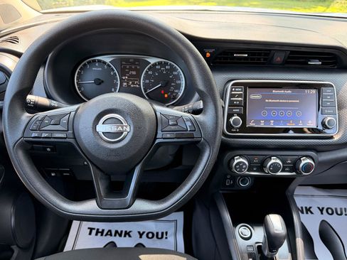 Used 2024 Nissan Kicks S FWD image 10