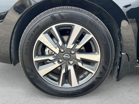 Certified 2025 Nissan Versa S w/ S Plus Package image 23