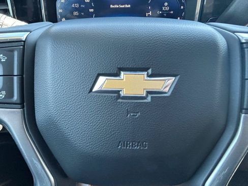 Used 2024 Chevrolet Silverado 1500 LT w/ Convenience Package II AWD/4WD image 19