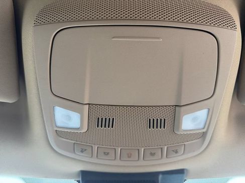 Used 2019 Ford F150 XLT w/ Equipment Group 302A Luxury RWD image 7