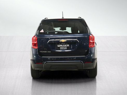 Used 2017 Chevrolet Equinox LT w/ Convenience Package AWD/4WD image 4