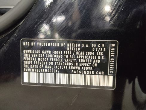 Used 2024 Volkswagen Jetta SE image 33