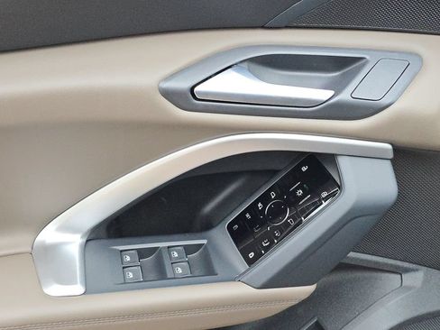 New 2026 Audi Q5 Premium AWD/4WD image 19