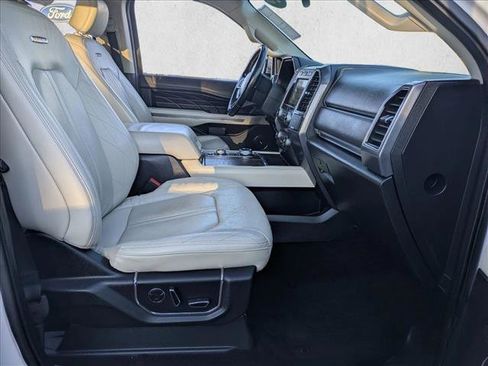 Used 2019 Ford Expedition Max Platinum AWD/4WD image 21
