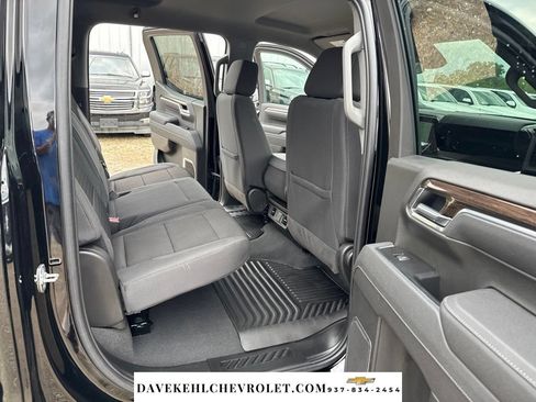 Used 2025 Chevrolet Silverado 1500 LT AWD/4WD image 25