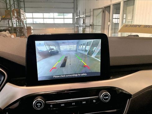 Used 2021 Ford Escape SE w/ Convenience Package image 19