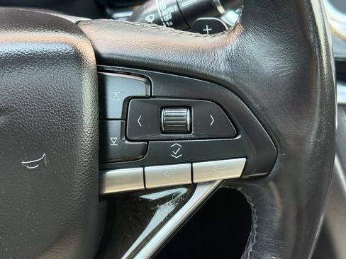 Used 2020 Cadillac XT6 Premium Luxury FWD image 35