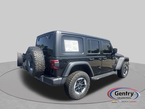 Used 2022 Jeep Wrangler Unlimited Rubicon w/ Cold Weather Group AWD/4WD image 4