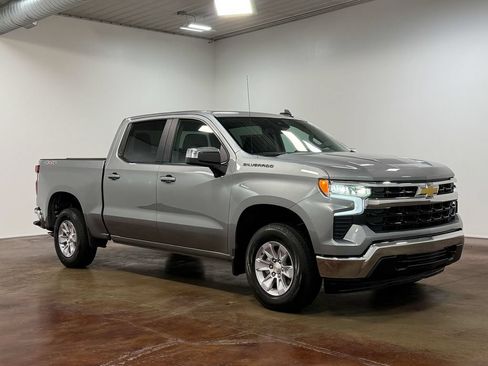Used 2026 Chevrolet Silverado 1500 LT AWD/4WD image 22