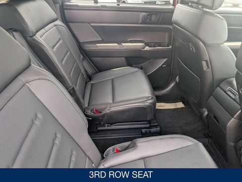 Certified 2025 Hyundai Santa Fe Calligraphy AWD/4WD image 33