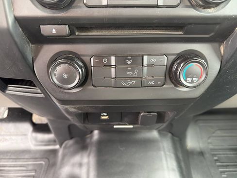 Used 2018 Ford F150 XL w/ Equipment Group 101A Mid RWD image 26