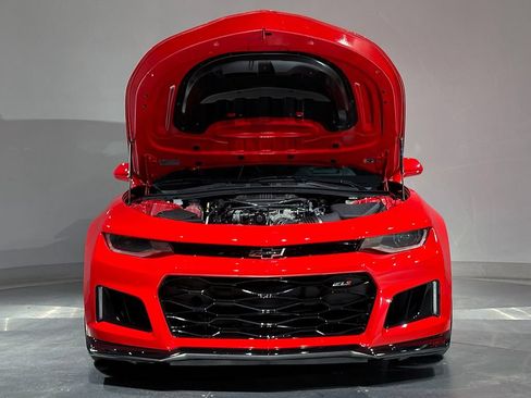 Used 2023 Chevrolet Camaro ZL1 RWD image 32