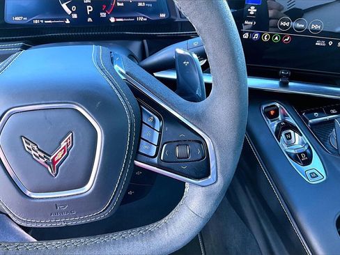 Used 2020 Chevrolet Corvette Stingray w/ 3LT Preferred Equipment Group image 8