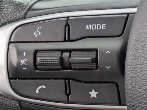 Used 2023 Kia Sportage LX image 28