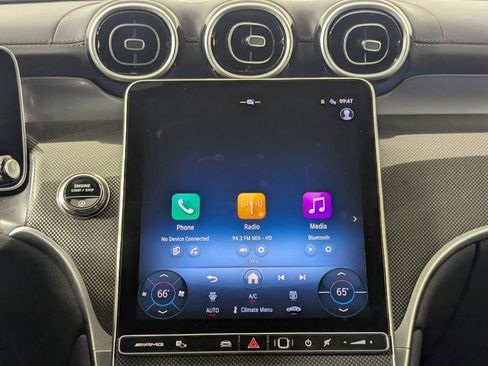 Used 2025 Mercedes-Benz GLC 43 AMG 4MATIC image 18