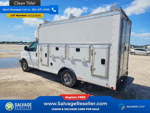 Used 2018 GMC Savana 3500 w/ Power Convenience Package RWD image 3