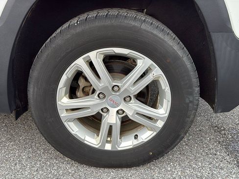 Used 2020 GMC Terrain SLE AWD/4WD image 8