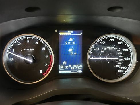 Used 2023 Subaru Forester Limited AWD/4WD image 10