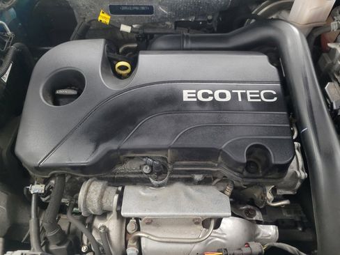 Used 2022 Chevrolet Equinox LT AWD/4WD image 30