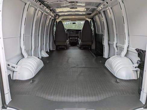 New 2025 Chevrolet Express 3500 Extended w/ Driver Convenience Package image 13