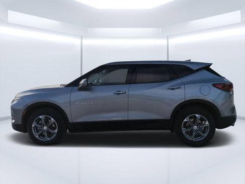Used 2025 Chevrolet Blazer LT FWD image 6