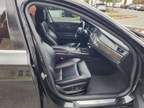 Used 2012 BMW 750Li image 20