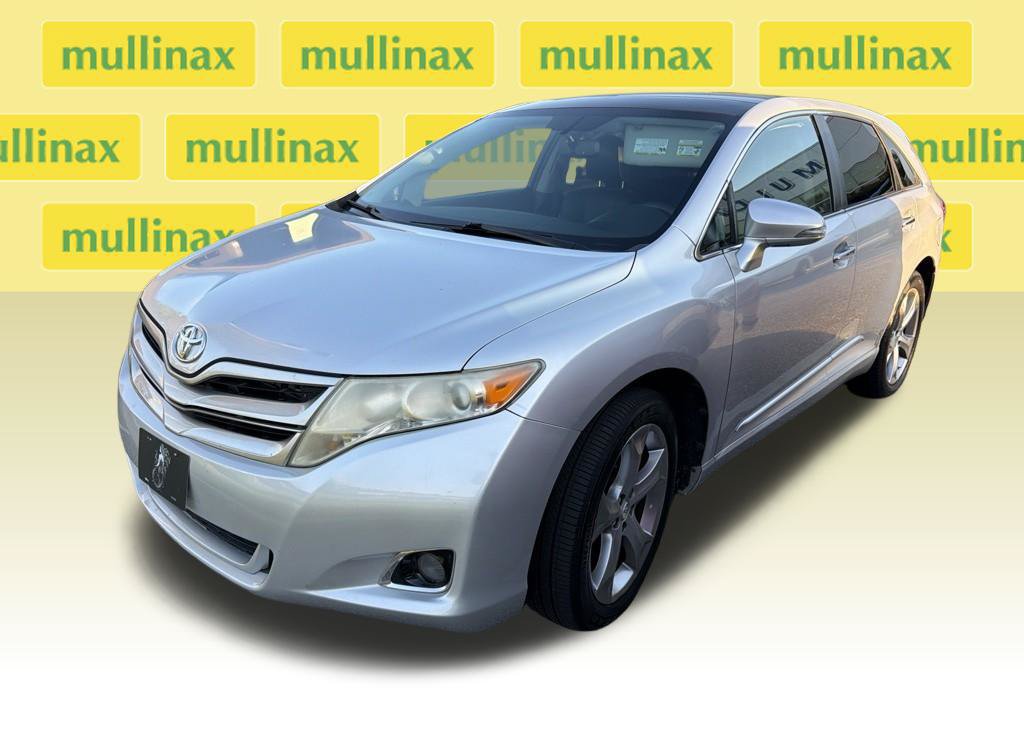 Used 2013 Toyota Venza XLE w/ XLE Premium Pkg FWD image 4