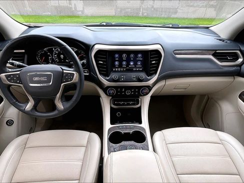 Used 2021 GMC Acadia Denali AWD/4WD image 14