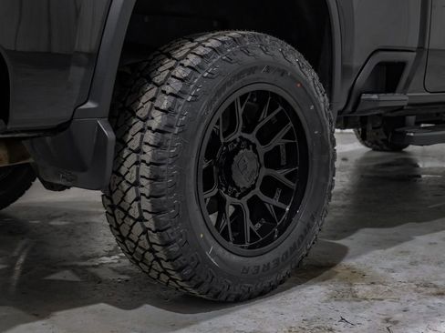 Used 2021 Chevrolet Silverado 2500 LT w/ All Star Edition image 60