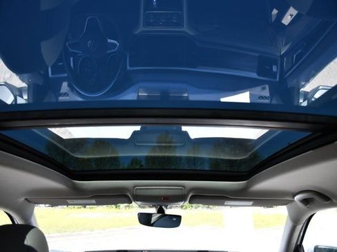 Used 2021 Volkswagen Atlas SE image 26