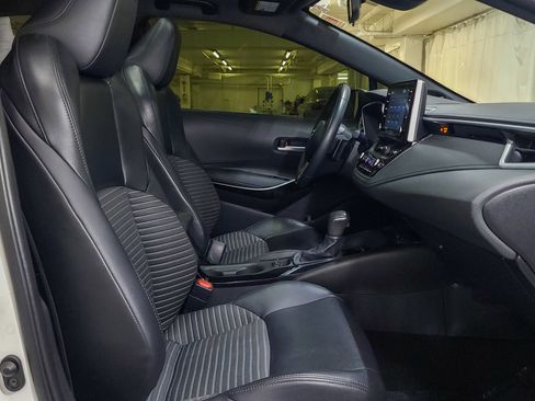 Used 2020 Toyota Corolla XSE image 50