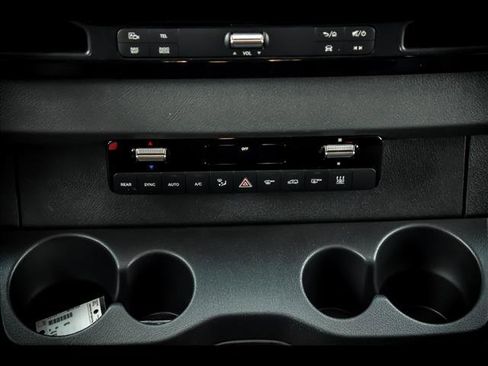 New 2025 Mercedes-Benz Sprinter 2500 image 13