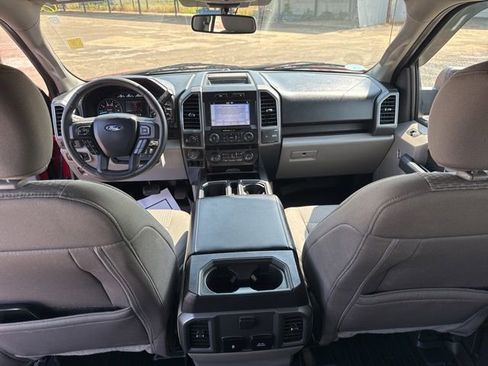 Used 2019 Ford F150 XLT w/ Equipment Group 302A Luxury AWD/4WD image 14